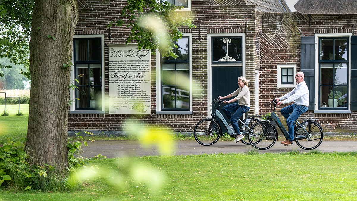 Fietstroute: Ontdek de Meppelse Grachten en Luilekkerland